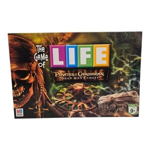 The Game of Life Pirates of the Caribbean Dead Man's Chest Board Game *COMPLETE*